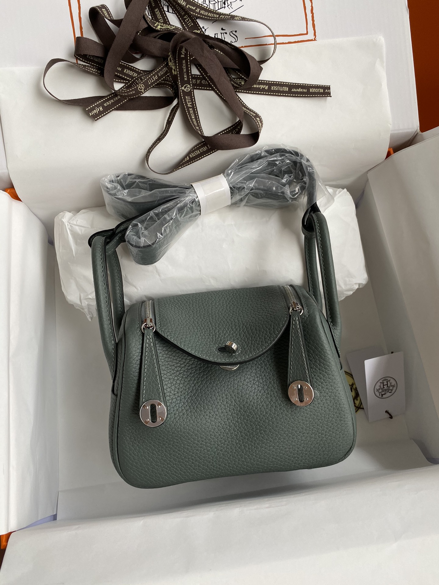 Hermes Mini Lindy 19cm Handbag Shoulder Bag In Dark Green Clemence Leather